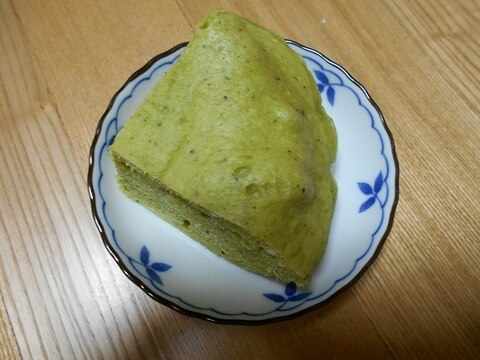 色よくおいしいお抹茶蒸しパン